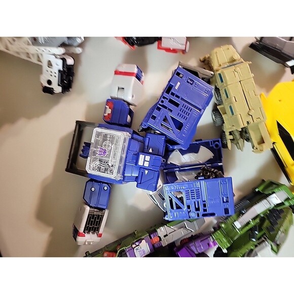 Transformers and etc... Loose Lot Right out of toybox Cars vehicles - Picture 4 of 16